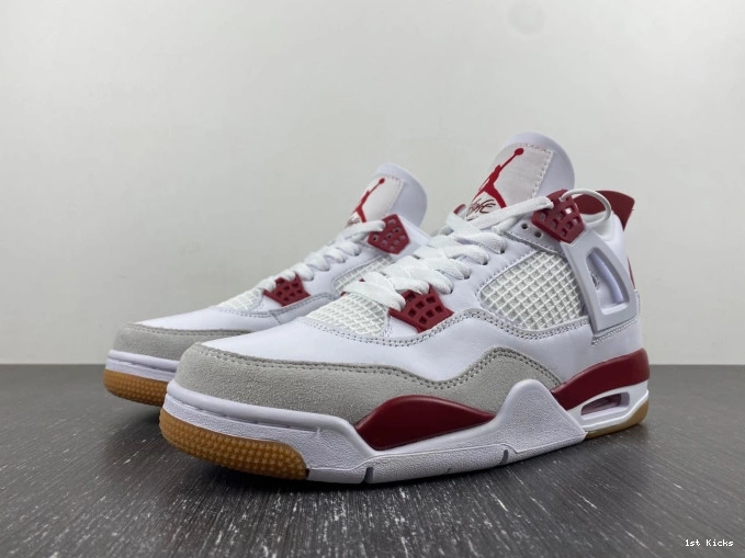 SB Pine DR5415-160 Red Retro 4 Jordan 0820